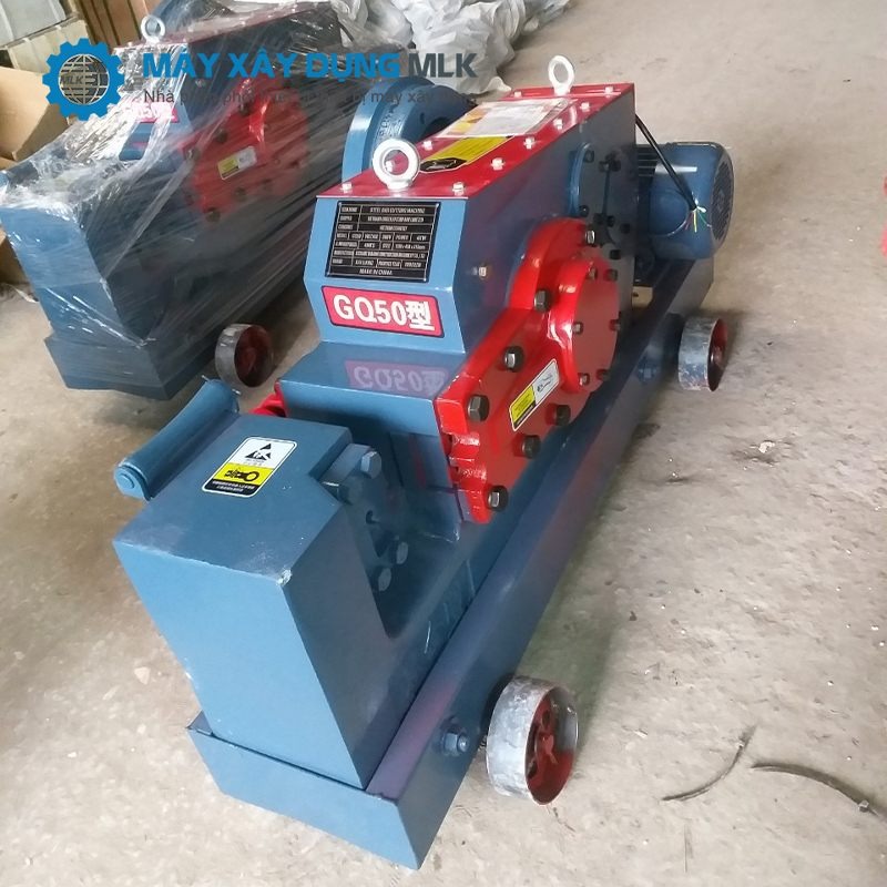 Máy cắt sắt
