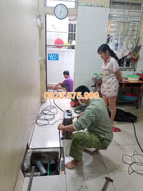Thông tắc cống